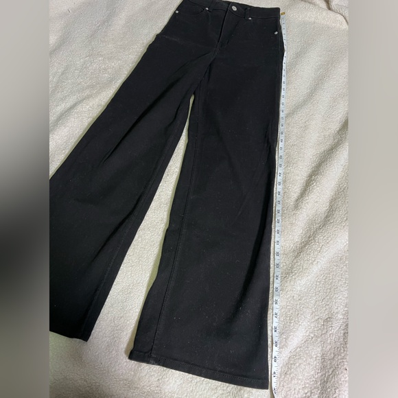 H&M Black High Waisted Jeans Size 2 - Picture 7 of 9